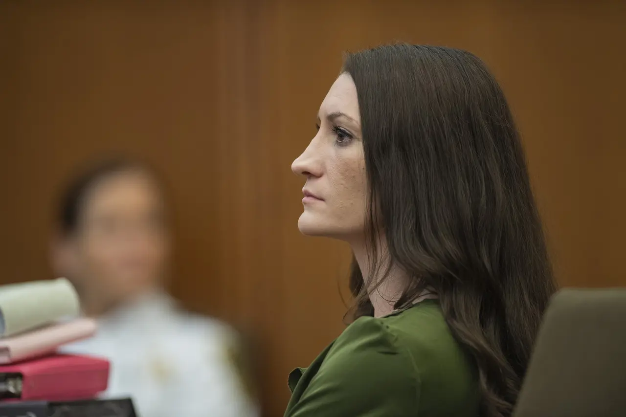 Lindsay Clancy jurors ask to examine knife; full day of deliberations ends without verdict
