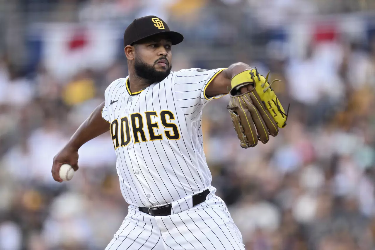 Randy Vásquez pitches Padres past Tigers for first victory of season