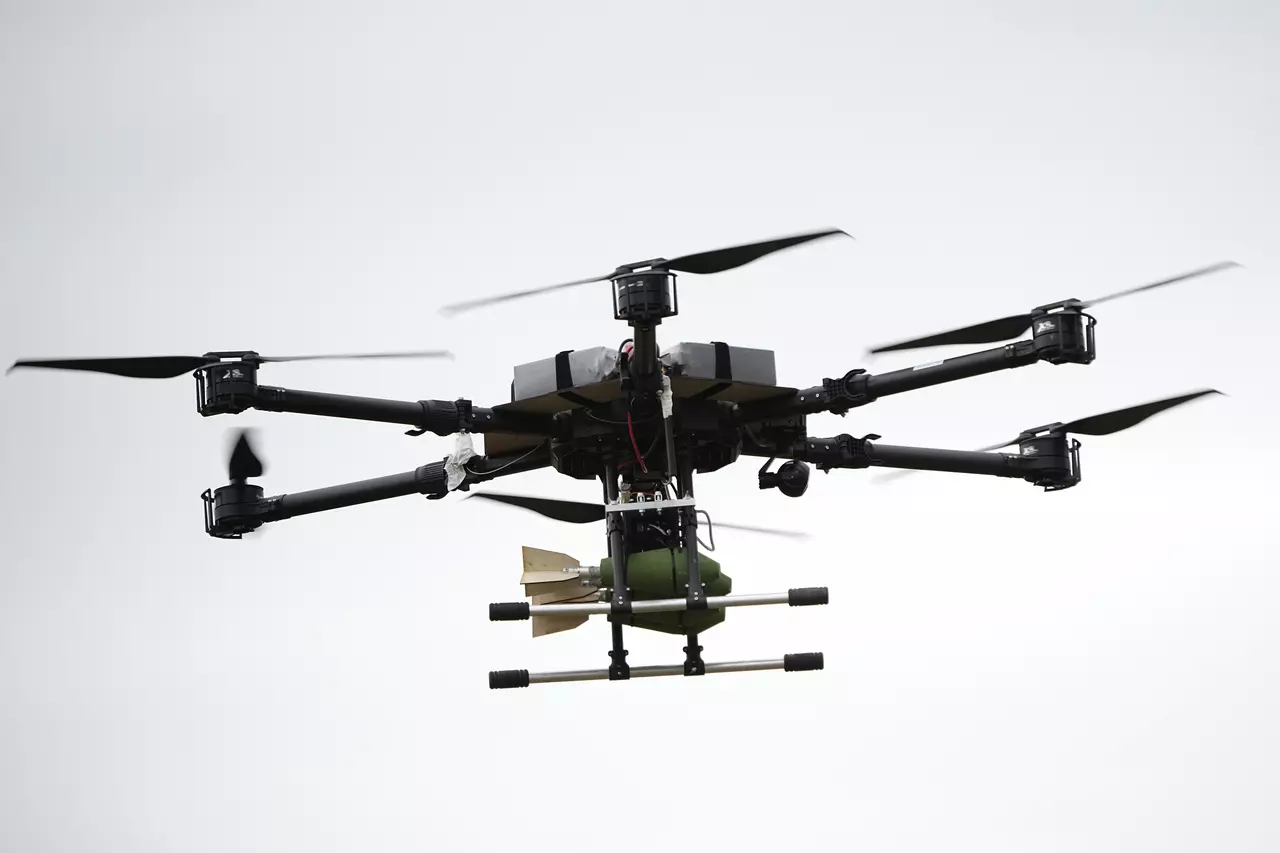Warsaw turns to Ukraine for drone warfare expertise after Russian drones enter Polish airspace