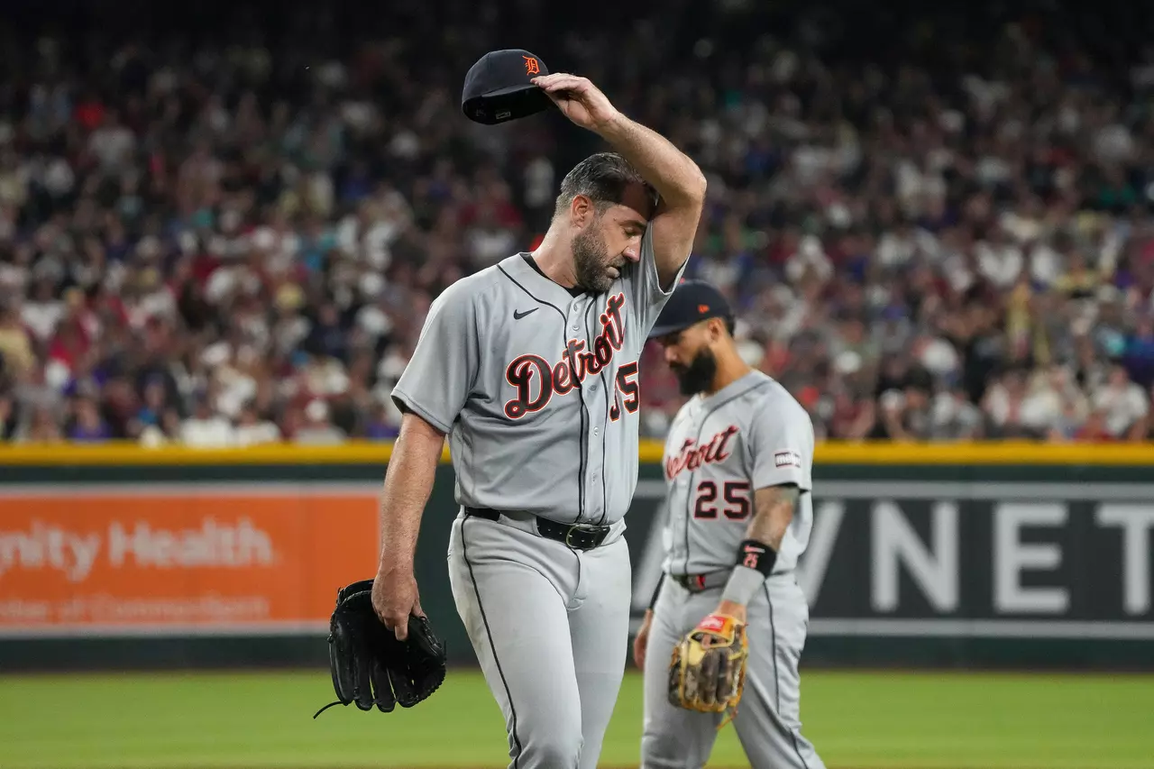Tigers place Justin Verlander on 15-day injured list with hip injury
