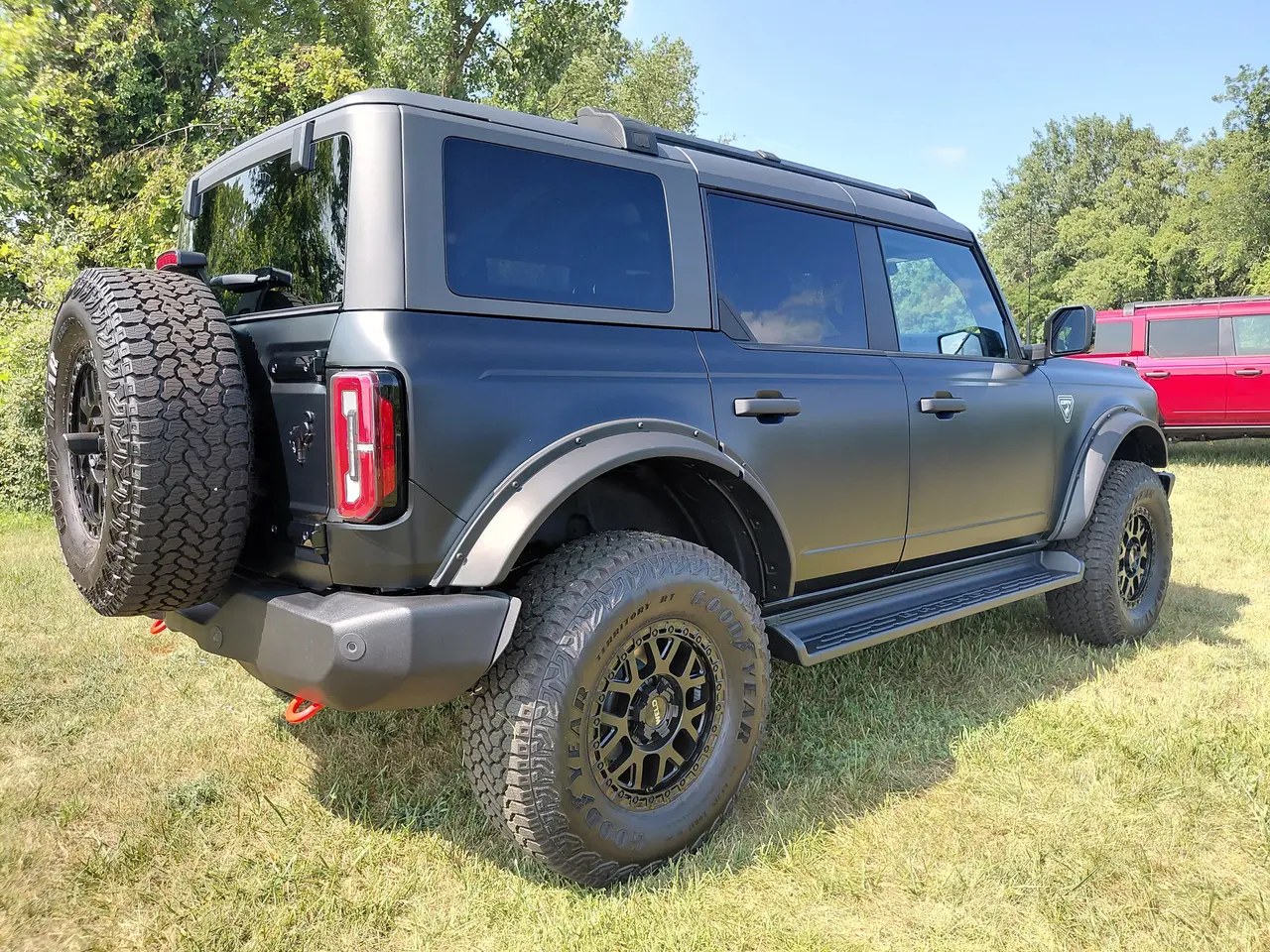 These older Ford cars, SUVs pose unreasonable safety risks, NHTSA says
