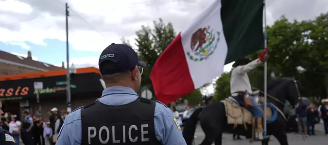 Chicagoans change routines as immigration crackdown looms. Some carry passports and avoid stores