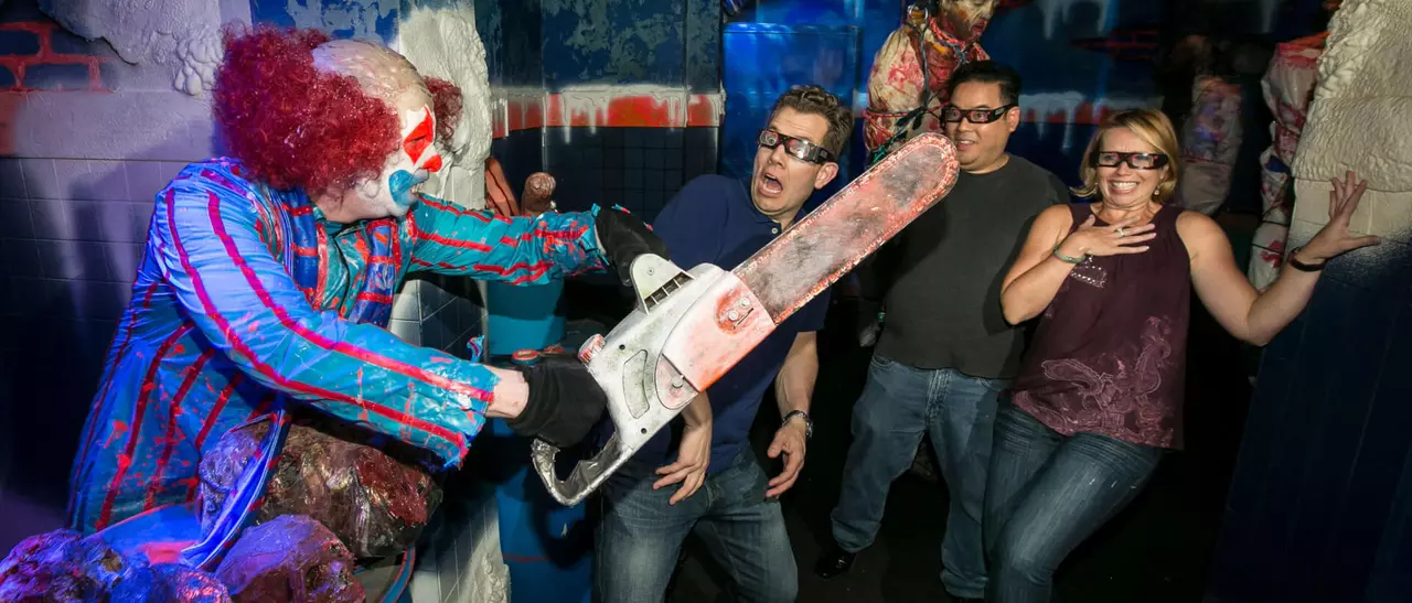 7 Amusement Parks for Halloween Screams