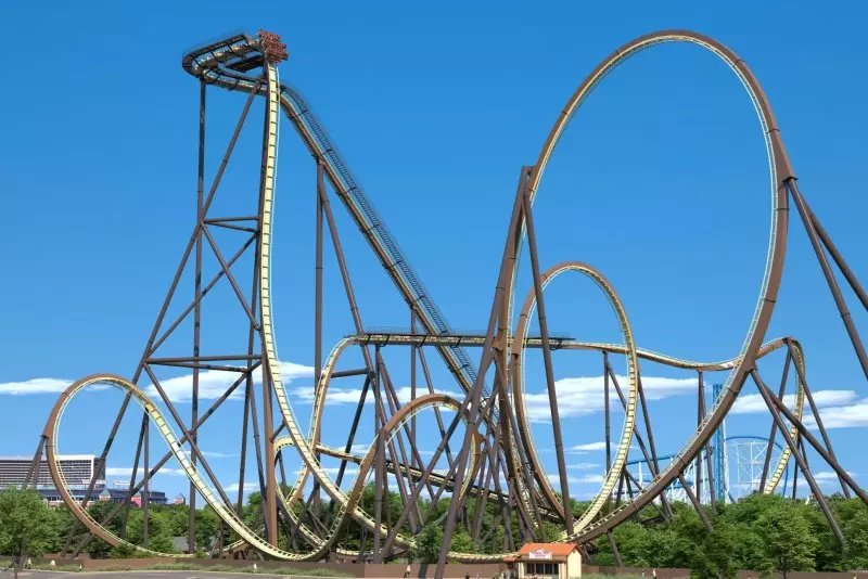 Tormenta 'giga-dive coaster' to debut at Six Flags Over Texas in 2026