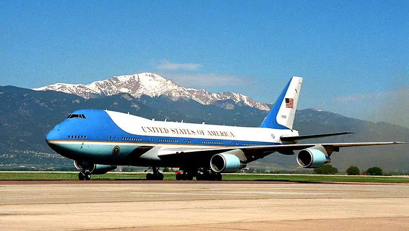Spirit Airlines Plane Gets Too Close To Air Force One: “Pay Attention!”