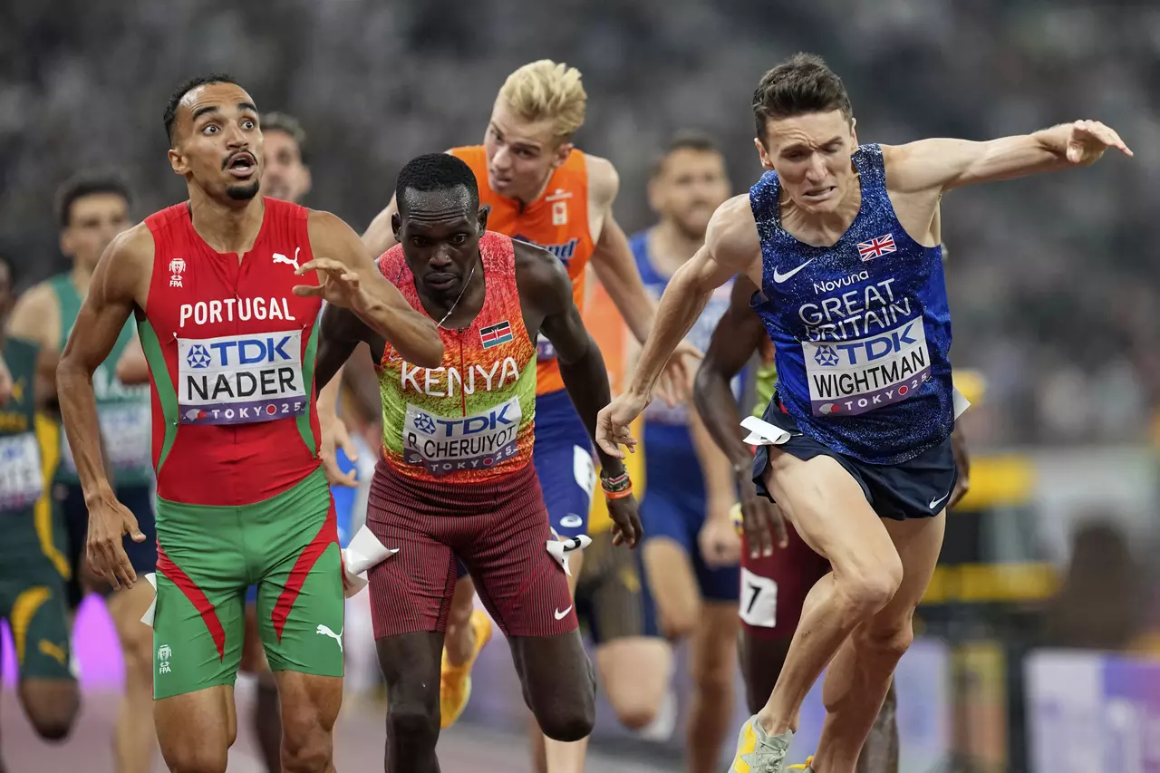 Portugal's Isaac Nader is the out-of-nowhere winner of men's 1,500 meters at world championships