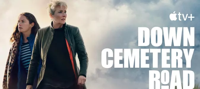 Emma Thompson is private investigator in 'Down Cemetery Road' trailer