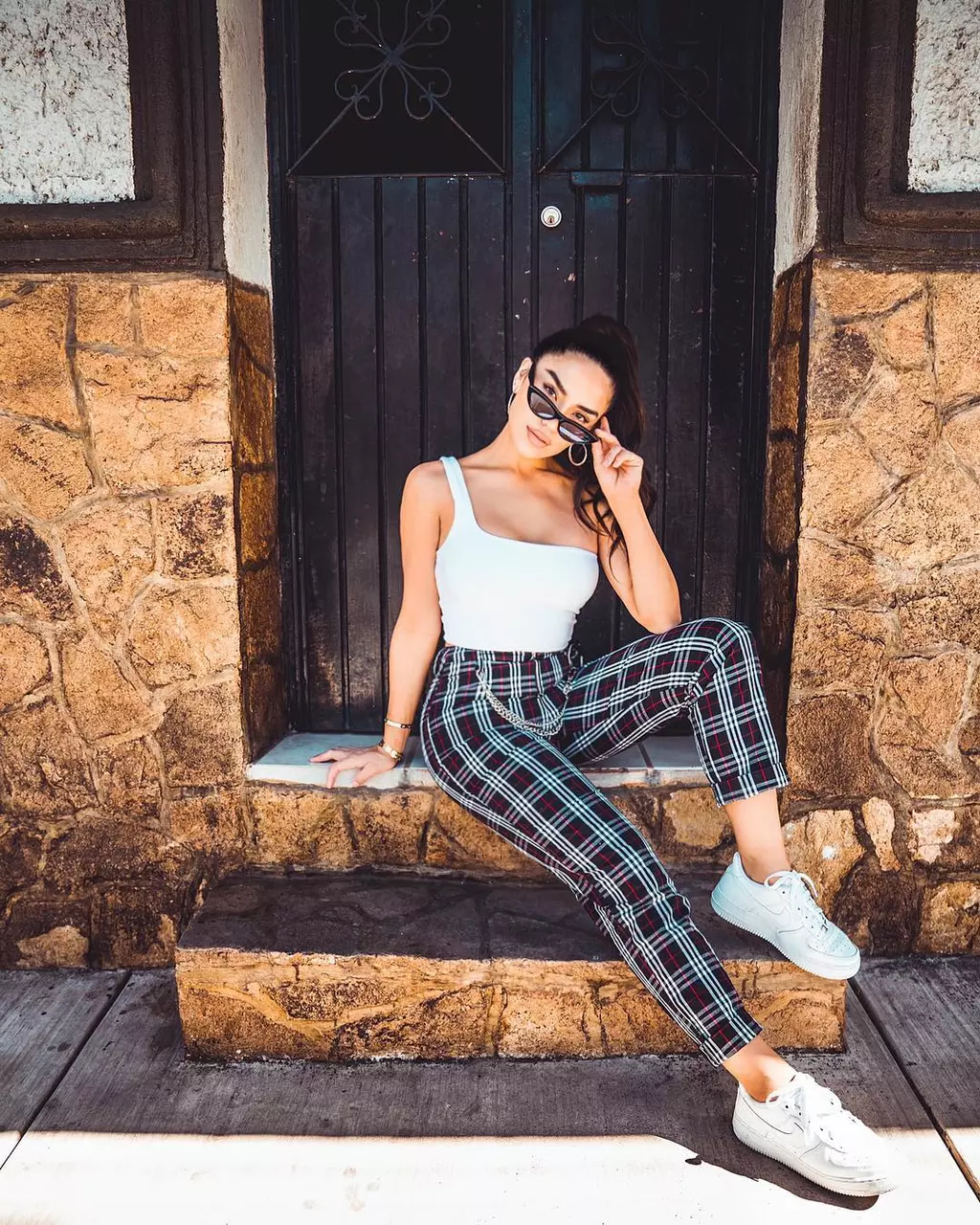 Karen Sarahi Gonzalez, World Traveling Beauty