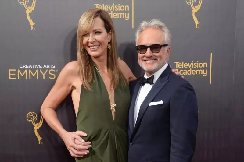 Whitford, Janney play husband and wife in 'The Diplomat' S3 trailer