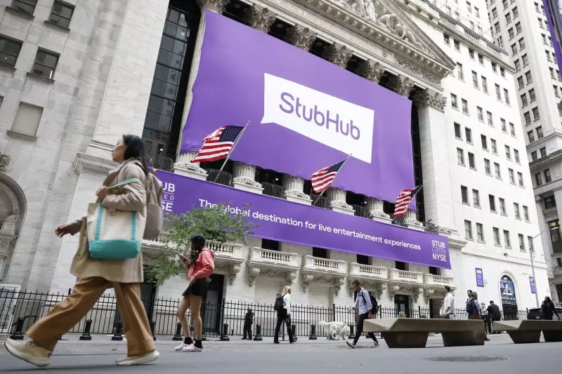 StubHub's debut on Wall Street sends shares to more than $25