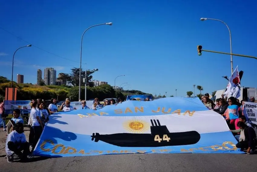 Families challenge verdict in Argentine submarine disaster