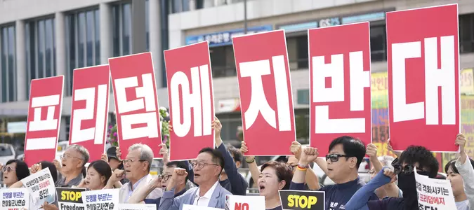US, South Korea and Japan open joint air and naval exercise
