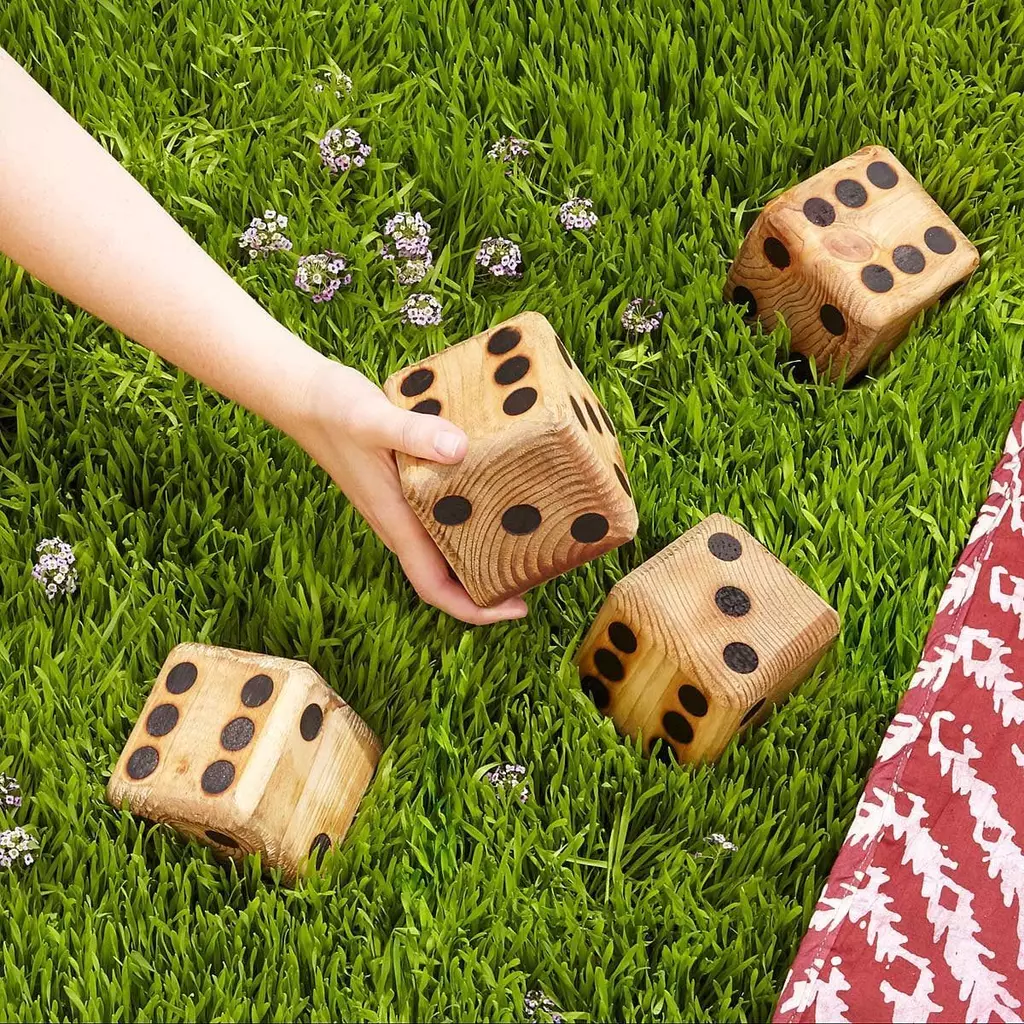 10 Fun Games for the Whole Family