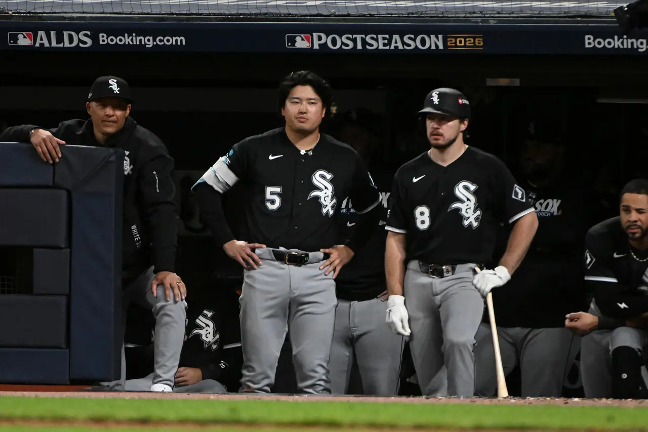 White Sox strike out record 21 times, eliminated from Division Series after wasting 2-0 lead