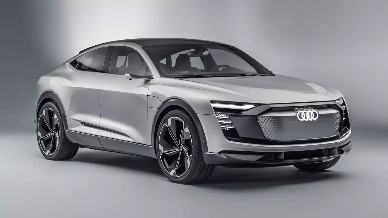 Audi's Tesla-Model-S Fighter