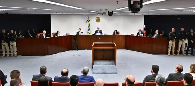 Bolsonaro could be convicted by court, granted amnesty by Congress