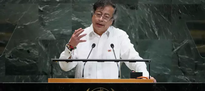 Colombia's foreign minister 'renounces' her US visa as tensions between both nations escalate