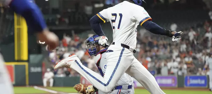 Astros' Yordan Alvarez out indefinitely with ankle sprain
