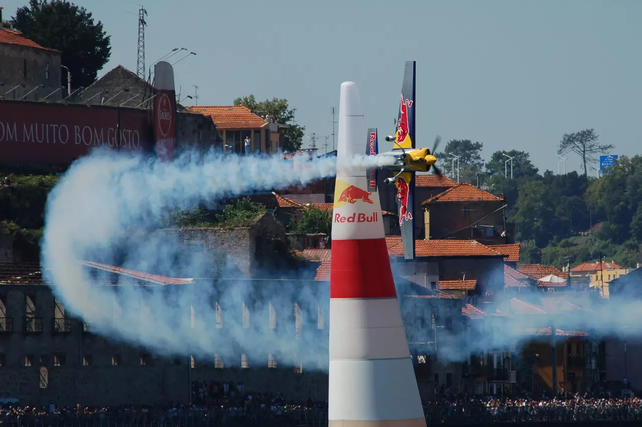 An Early Version of Red Bull's Extreme Air Race