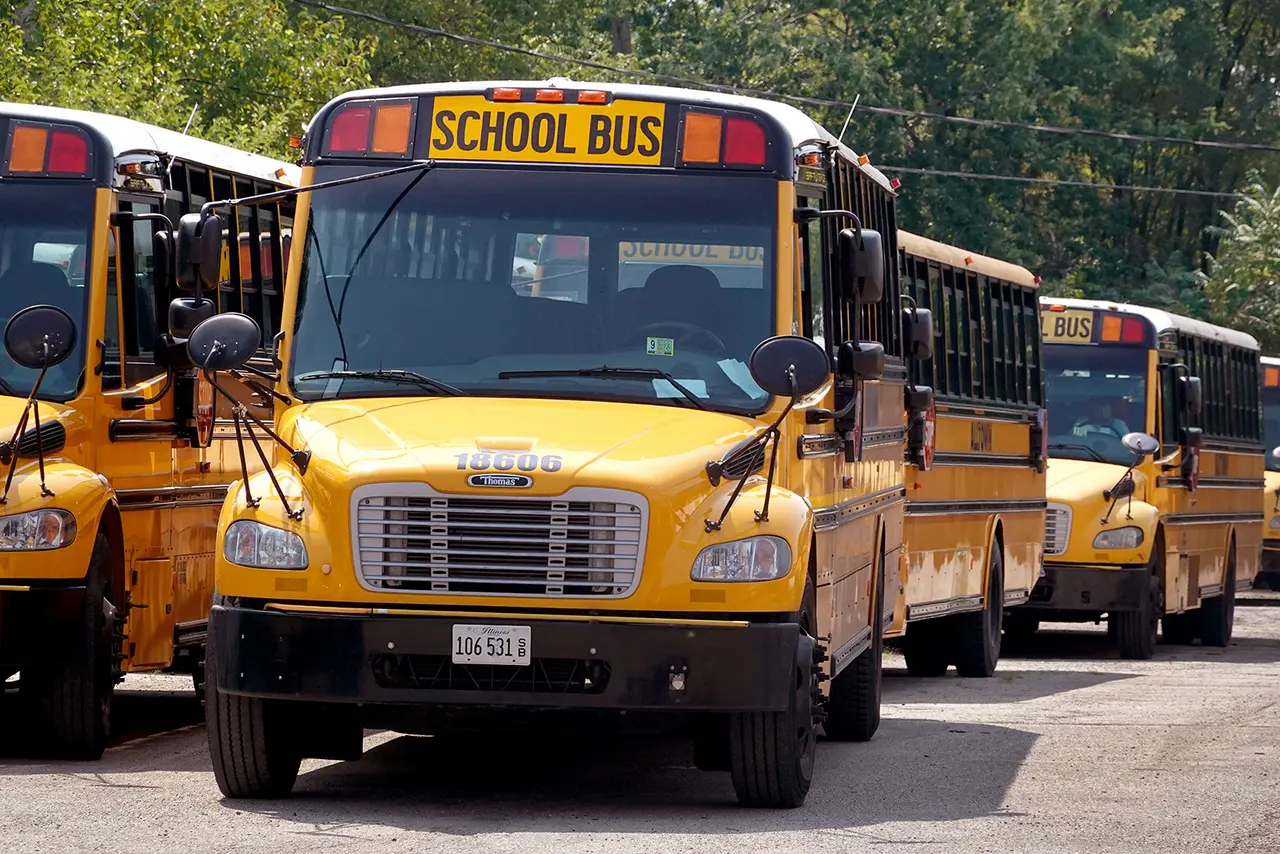 Chicago Public Schools budget uncertainty looms as students head back to classes