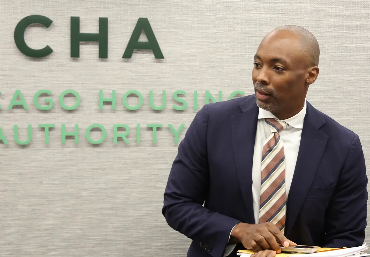 Former CHA board chair announces run for Chicago mayor, decries City Hall dysfunction