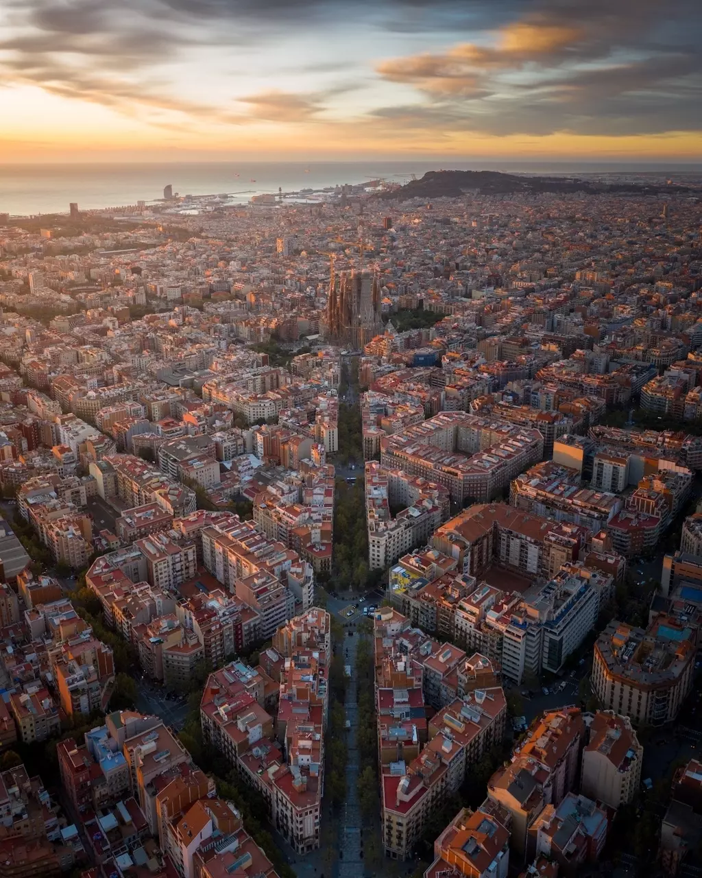 Mind-Blowing Architecture Captured by Photographers