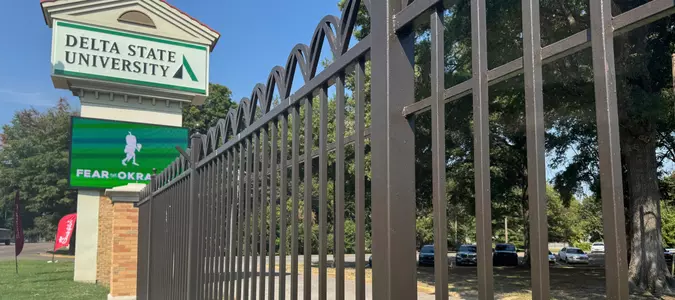 Autopsy finds hanged Mississippi student died by suicide, police say