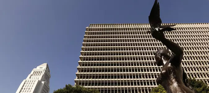 LA judge who threatened to shoot people in his courtroom admonished by state panel