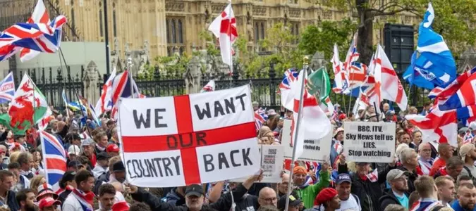 100,000+ march in U.K. 'Unite the Kingdom' protest in London