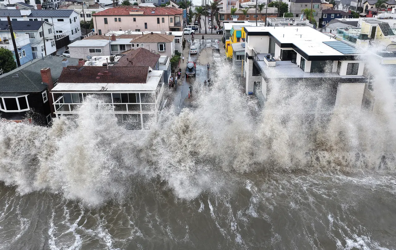 Commentary: The ‘super’ El Niño is here. Trump chose to be unprepared