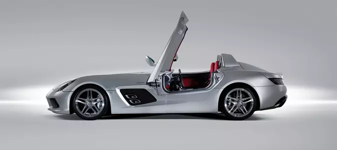 The Mercedes-Benz SLR McLaren Stirling Moss edition
