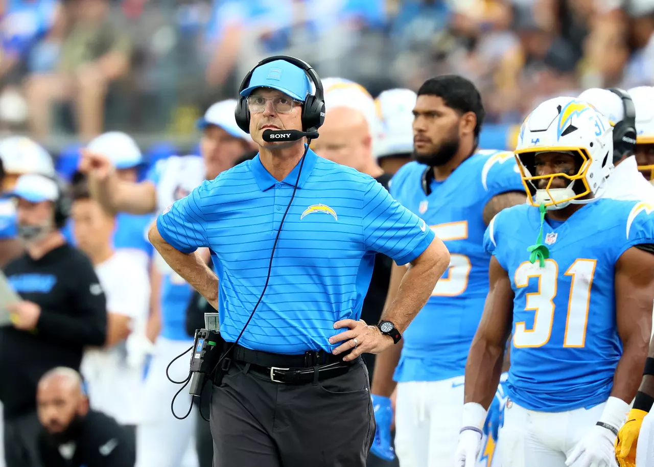 Jim Harbaugh can thank Al Davis and Raiders for starting him on his Chargers path
