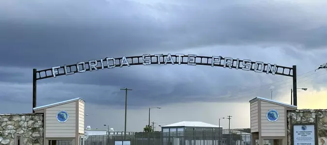 Florida man who killed 2 women set for lethal injection next month, extending execution record