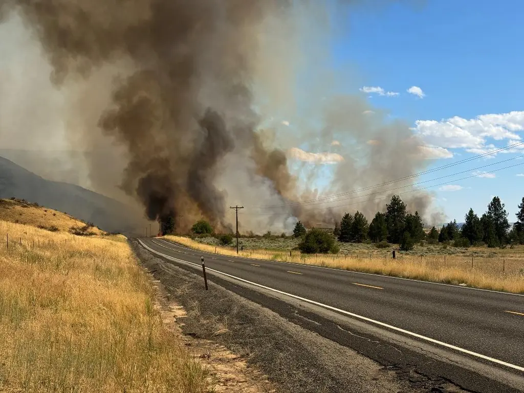 WA wildfire now more than 50,000 acres, surrounding Nespelem
