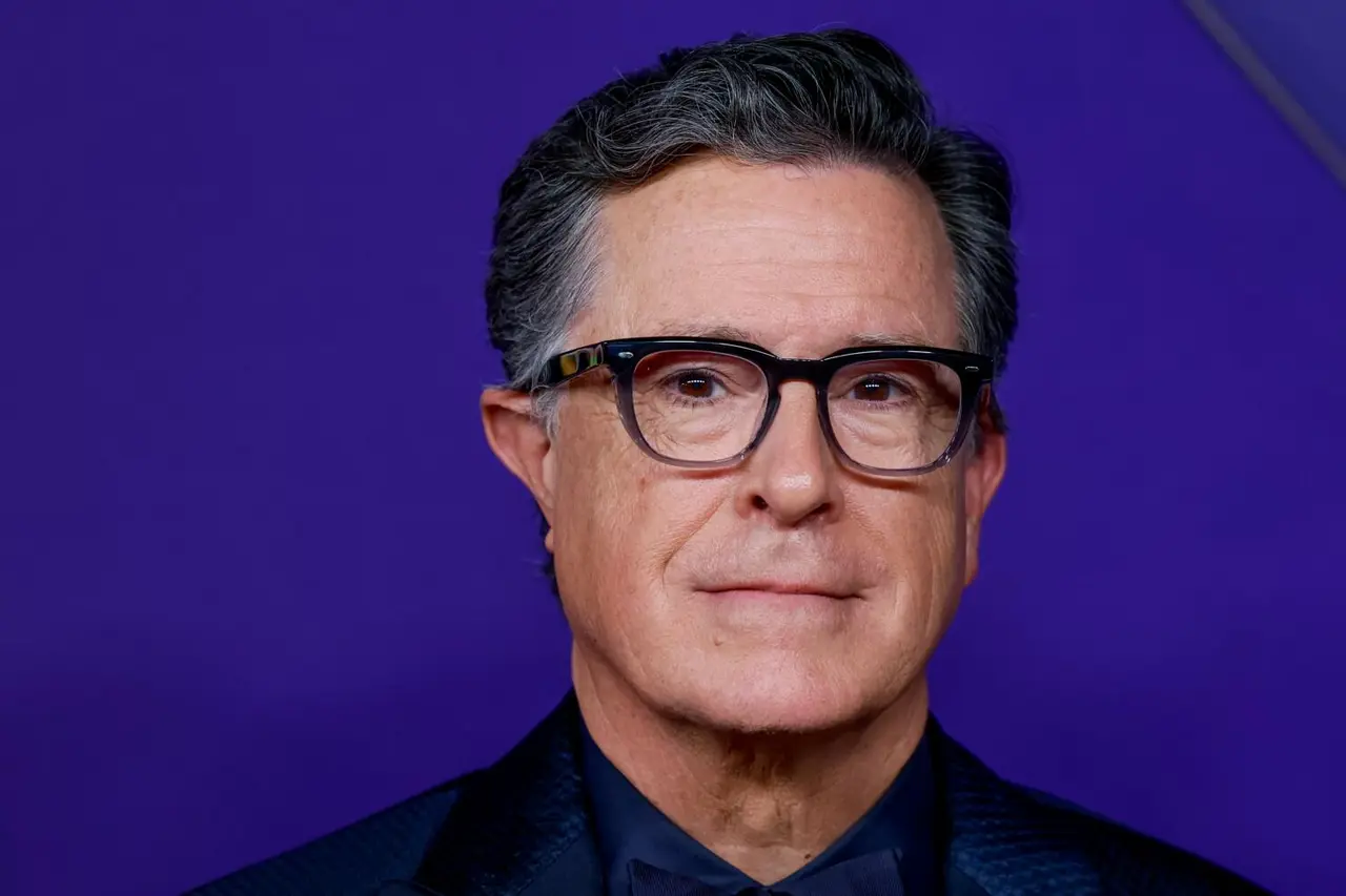 CBS pays licensing fee for Stephen Colbert’s parting ‘Peanuts’ joke