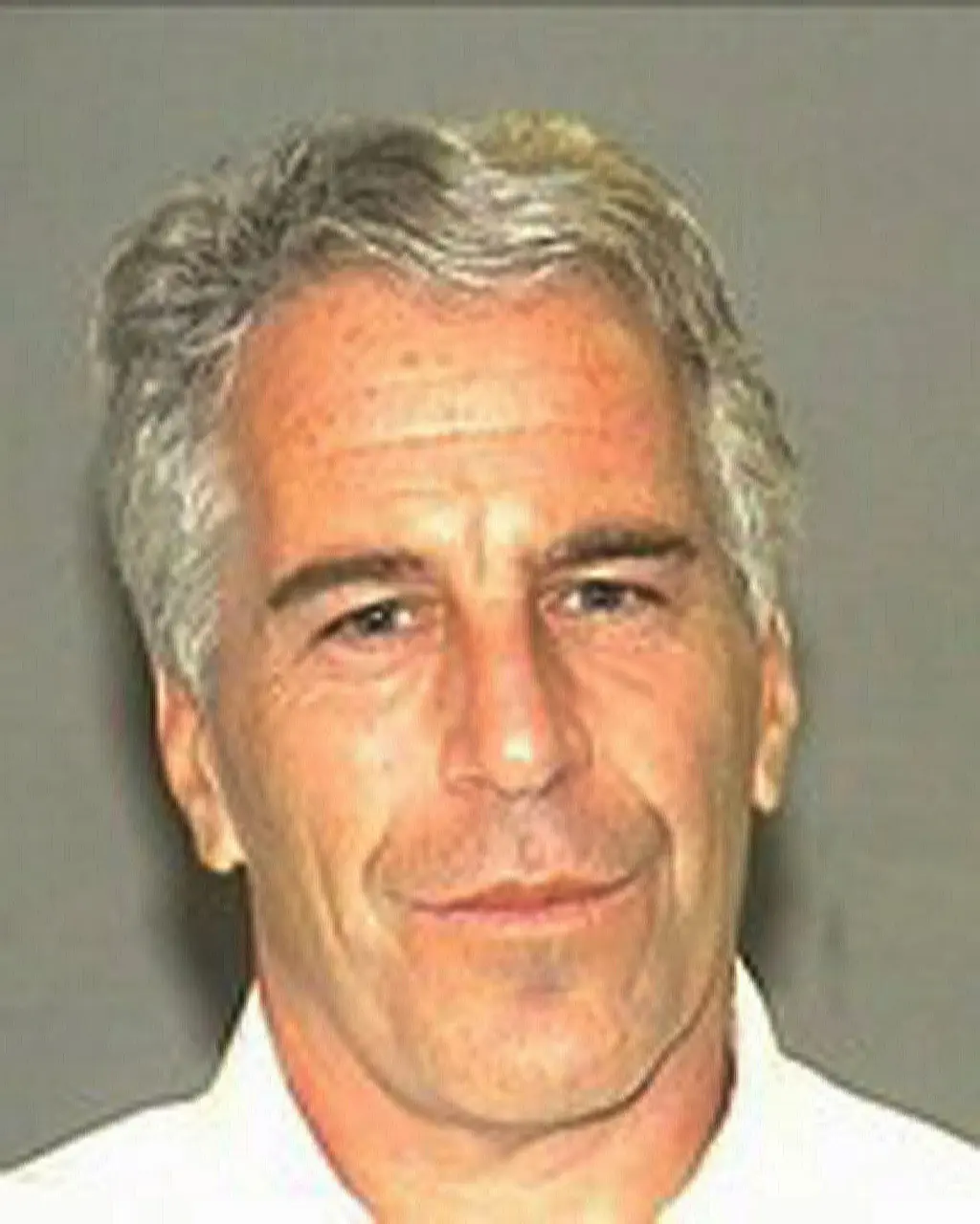 Jeffrey Epstein tried several nooses prior to his hanging in NYC jail cell, report says