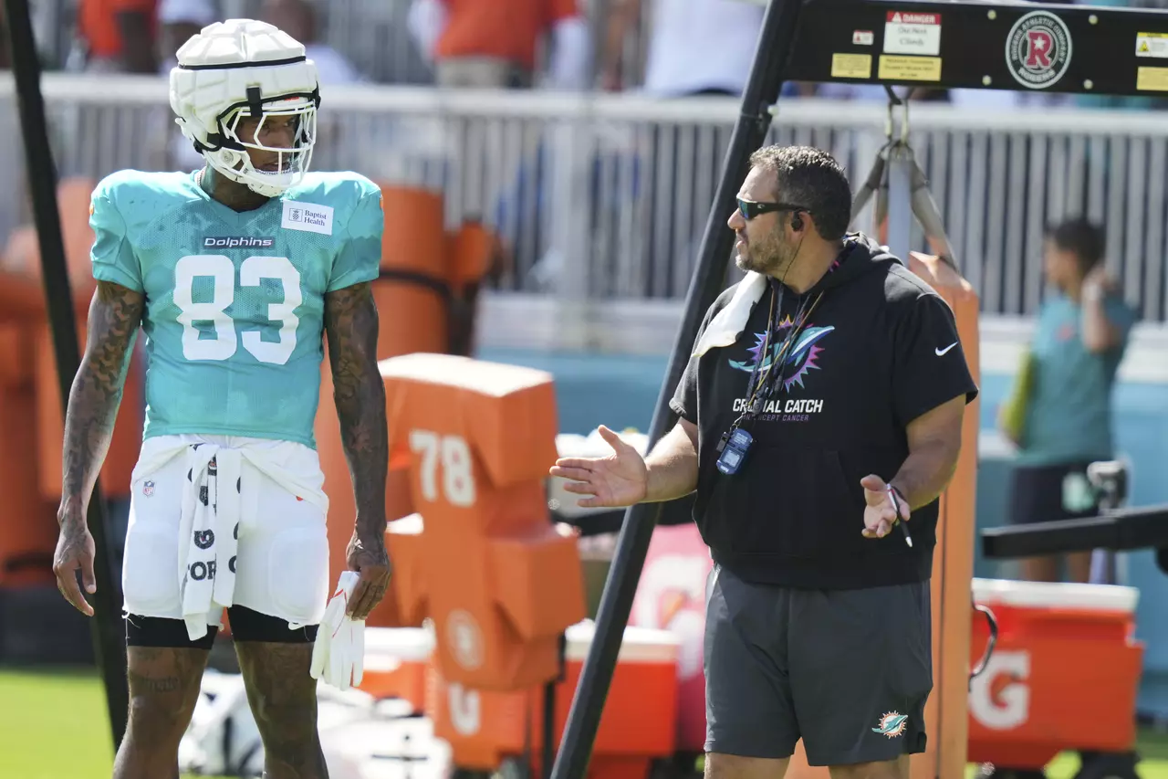 Darren Waller likely out for Dolphins' season opener with hip strain