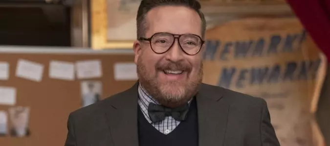 Creighton: Howard gets beautiful coming out story in 'Only Murders' S5