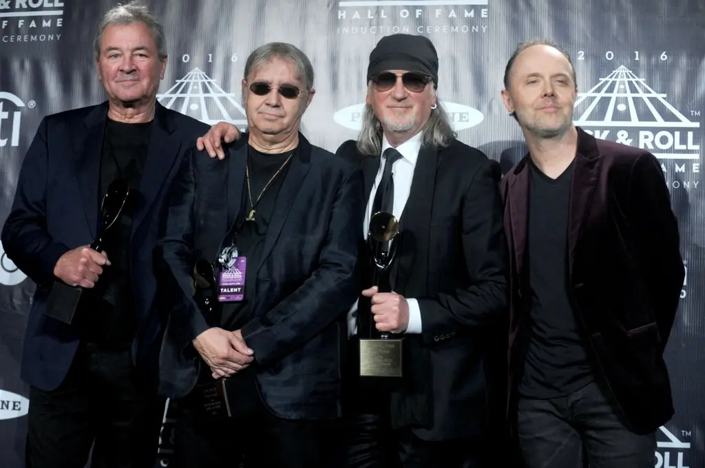 Ritchie Blackmore performs with Deep Purple for first time in 30+ years