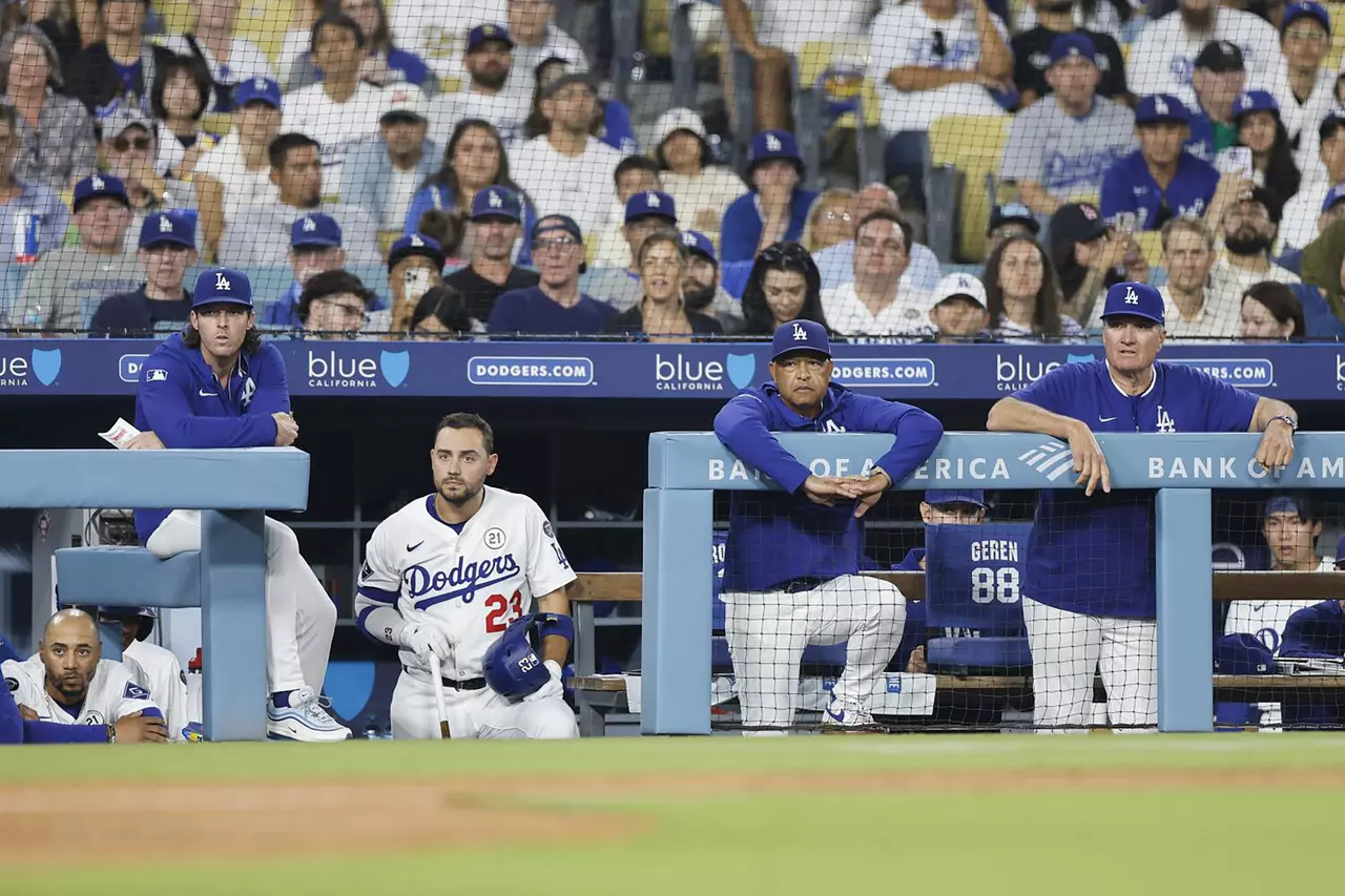 Bill Plaschke: Dodgers are blowing their bye, and hopes for deep playoff run, thanks to familiar issue