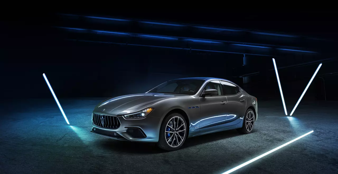 The Ghibli Hybrid Ushers Maserati into the Era of Sustainability