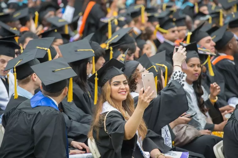Gallup: Only 35% of Americans think a college education is important