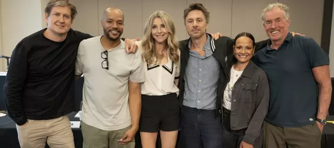 'Scrubs' cast reunites for revival table read