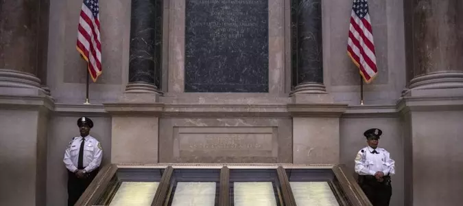 On This Day: Founding Fathers sign Constitution