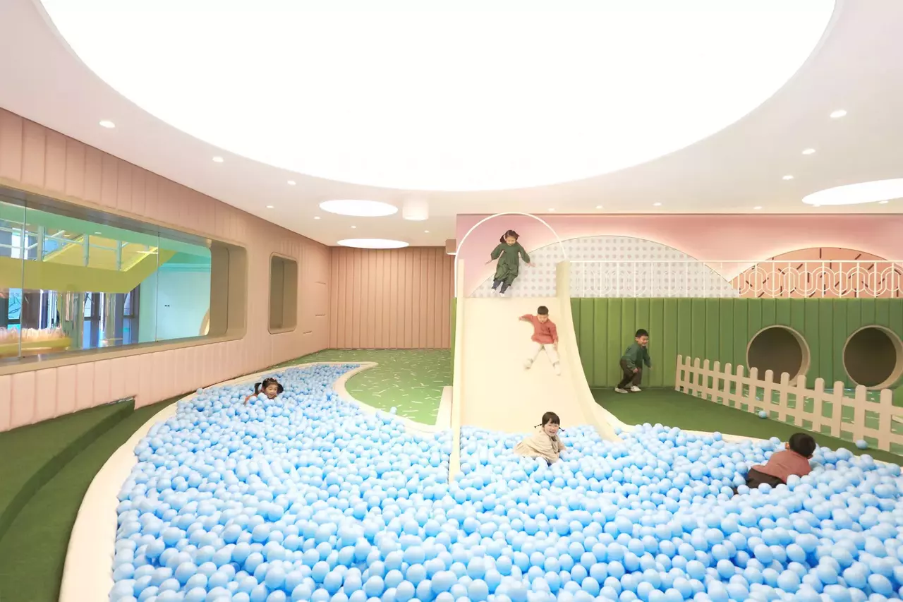 A Pastel Educational Wonderland