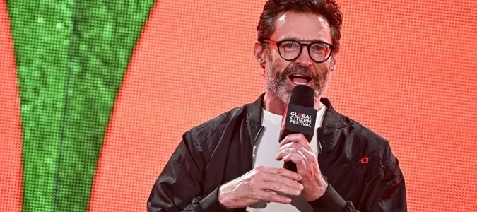 Hugh Jackman, Kate Hudson sing Neil Diamond in 'Song Sung Blue' teaser