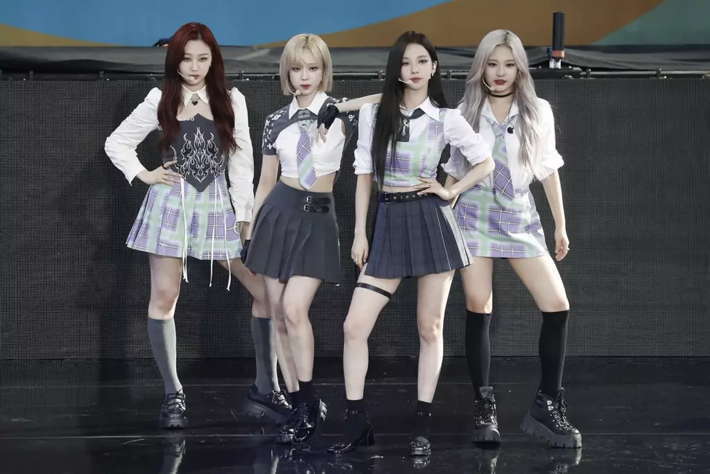 Aespa dances in 'Lemonade' music video teaser