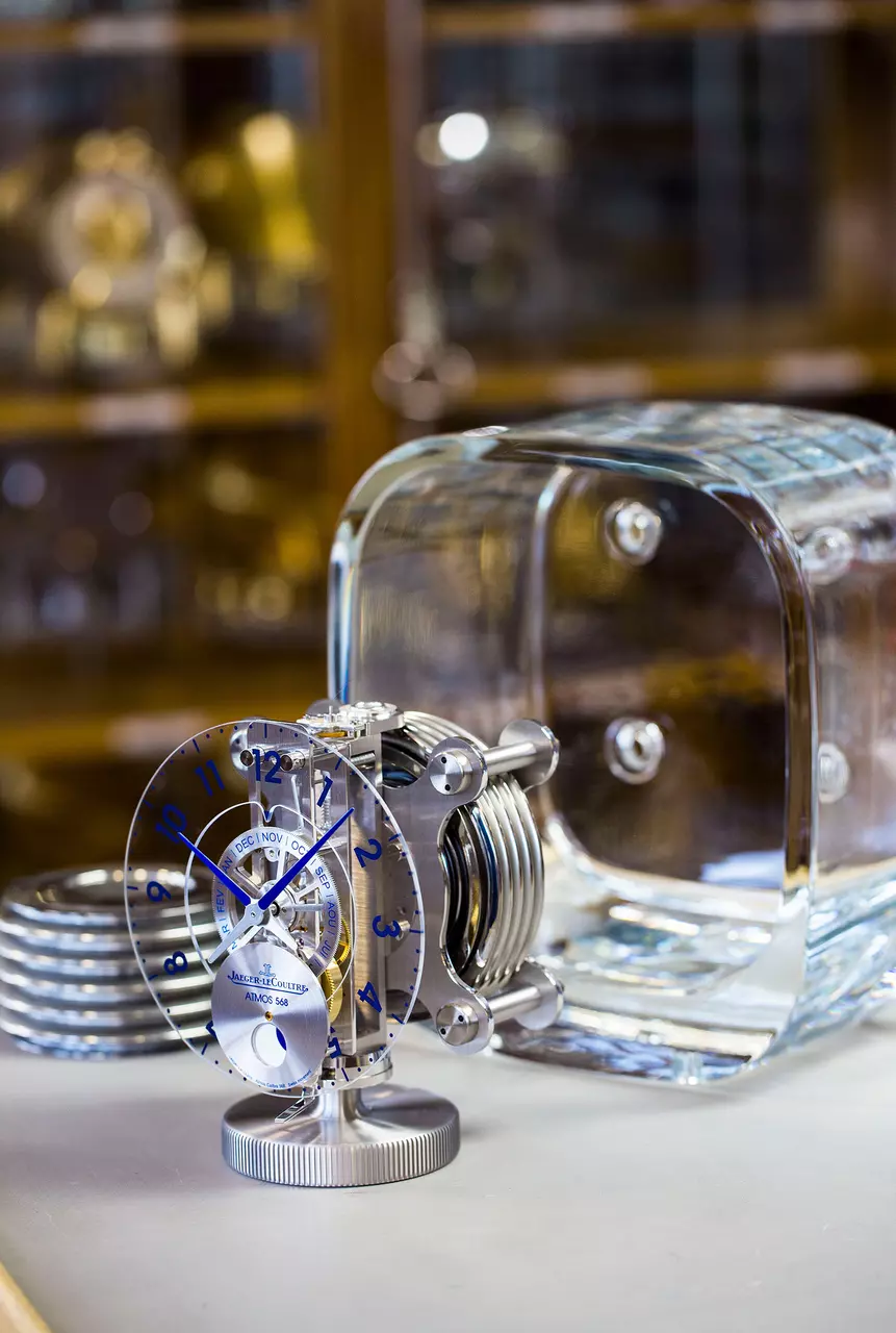 The Amazing Air-Powered Clock