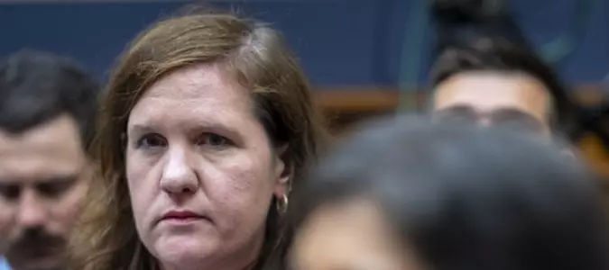 Supreme Court OKs Trump's removal of FTC commissioner amid litigation