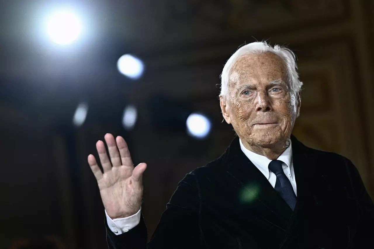 Giorgio Armani, Italian designer who revolutionized the shape of fashion, dies at 91